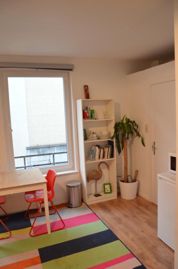 Апартаменты Nice Studio In Marolles Брюссель Экстерьер фото
